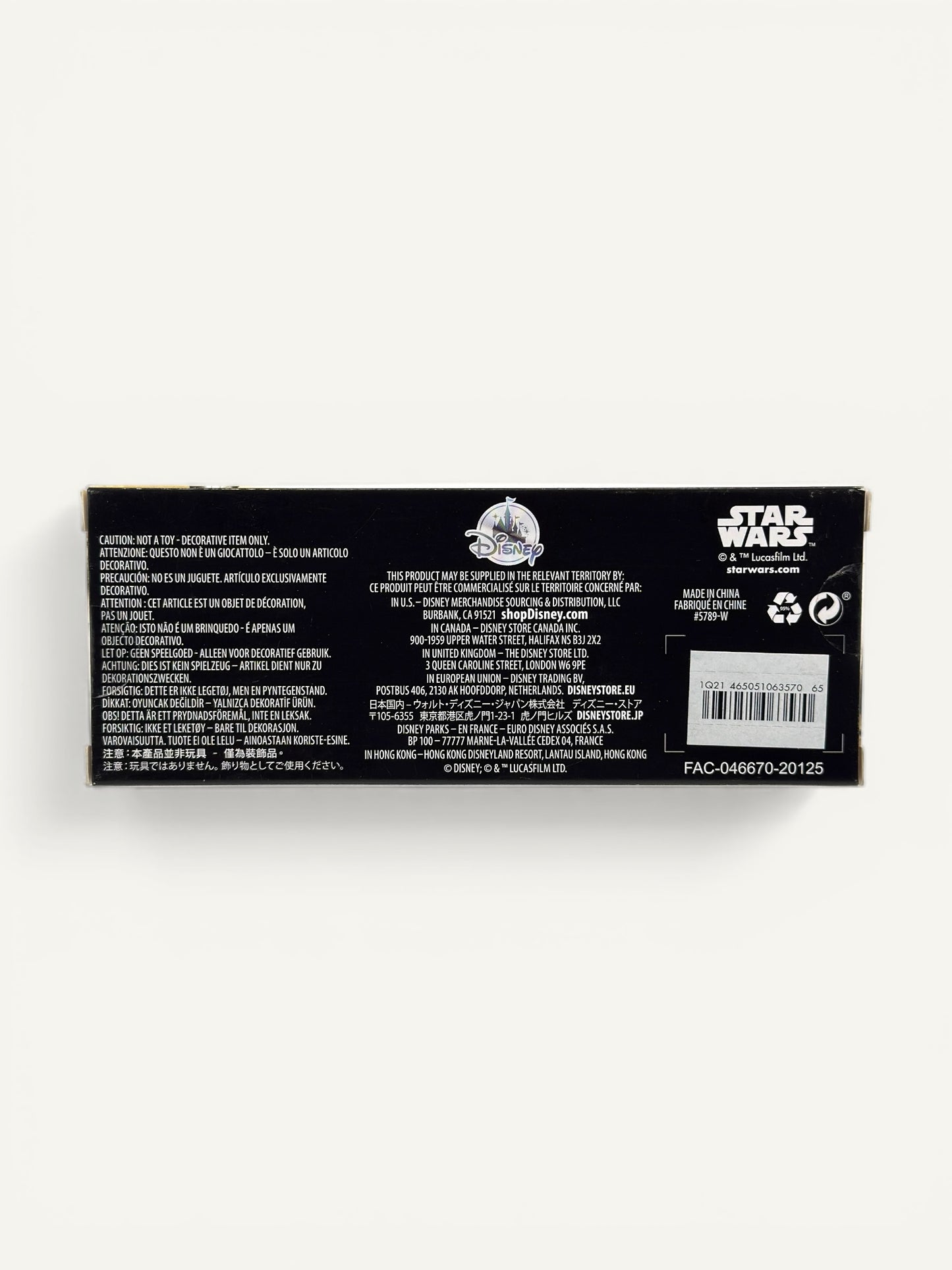 Disney Star Wars The Mandalorian “The Child” Collectible Key – Special Edition