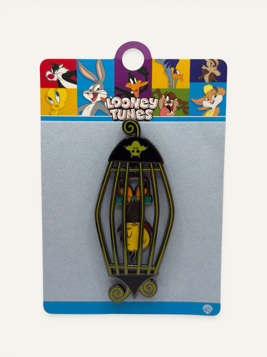 Six Flags Looney Tunes Tweety Bird Swinging Enamel Pin
