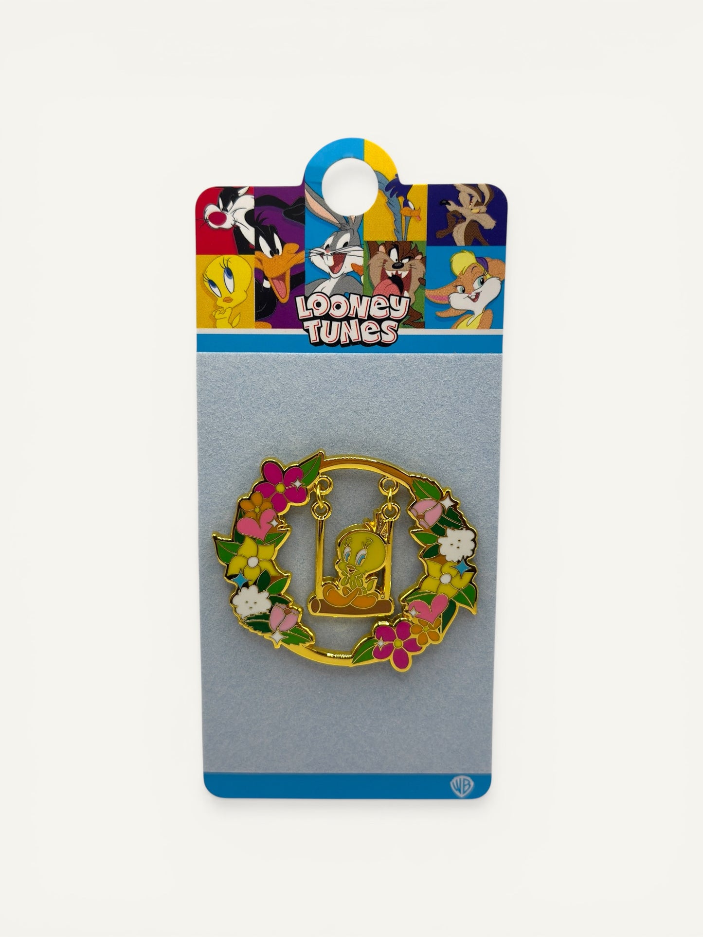 Six Flags Looney Tunes Tweety Bird Swinging Pin
