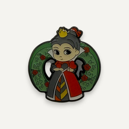 Villains Chibi Portraits - Queen of Hearts Pin