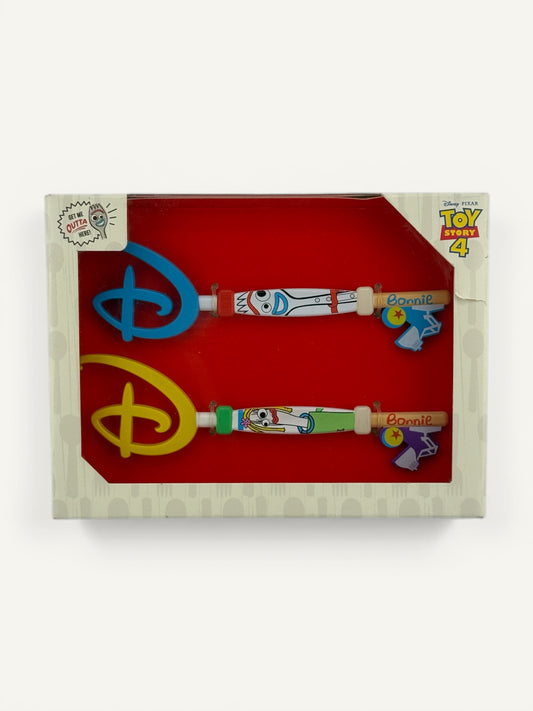 Disney Pixar Toy Story 4 Forky & Karen Beverly Collectible Keys – Set of 2